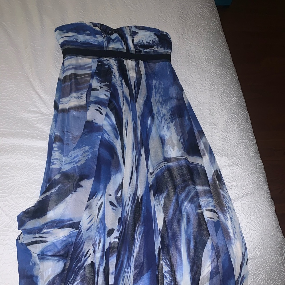 Beautiful maxi dress!